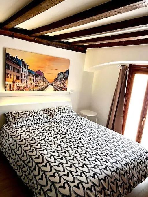 Naviglium Milano Darsena Apartment