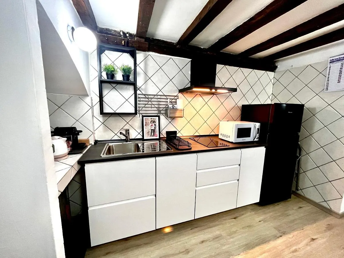 Naviglium Milano Darsena Apartment