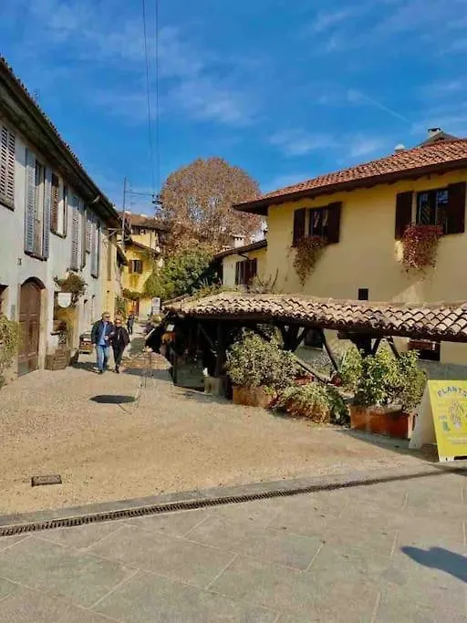 Appartamento Naviglium Milano Darsena 0*,  Italia